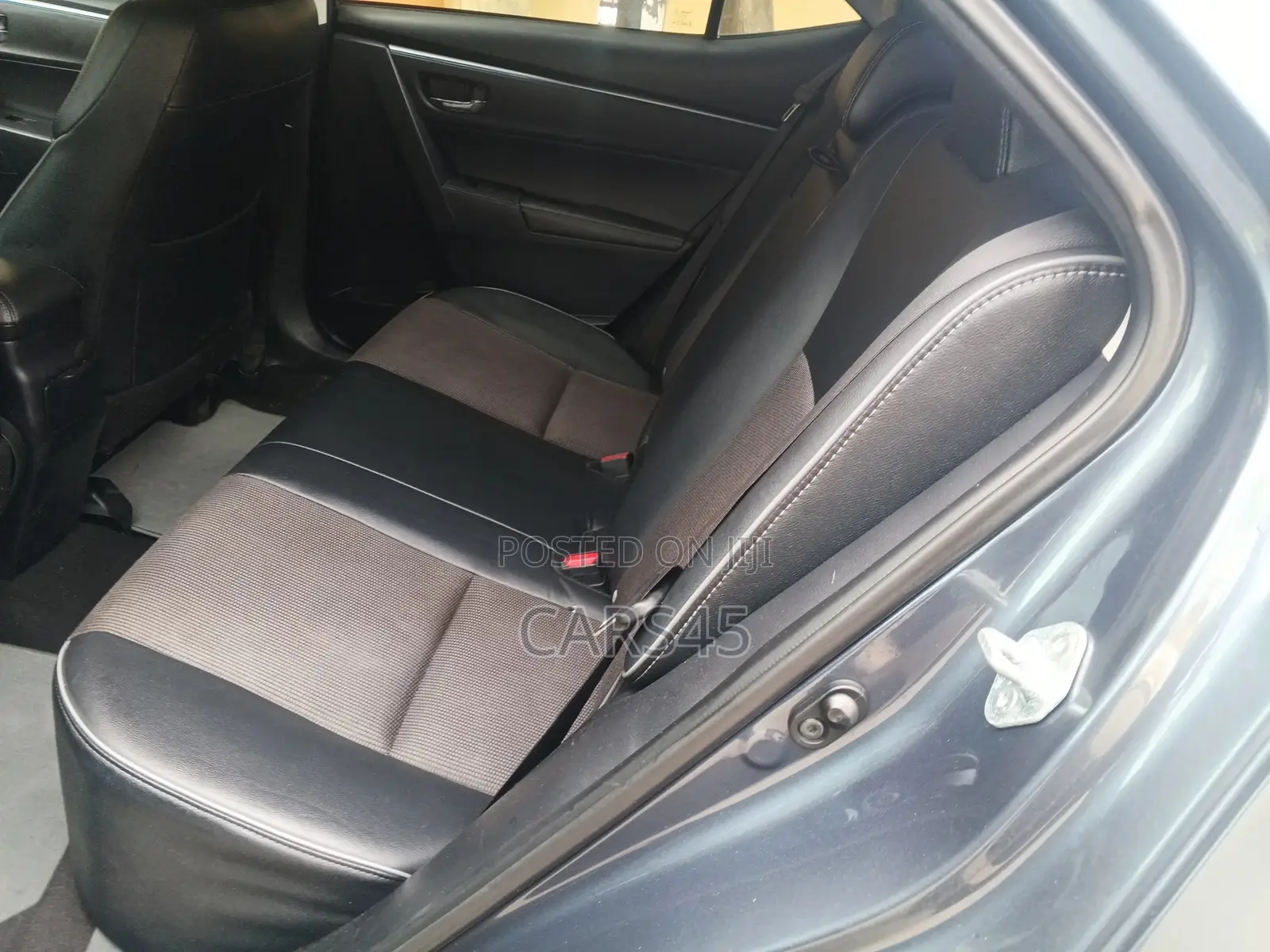 Toyota Corolla 2015 Blue