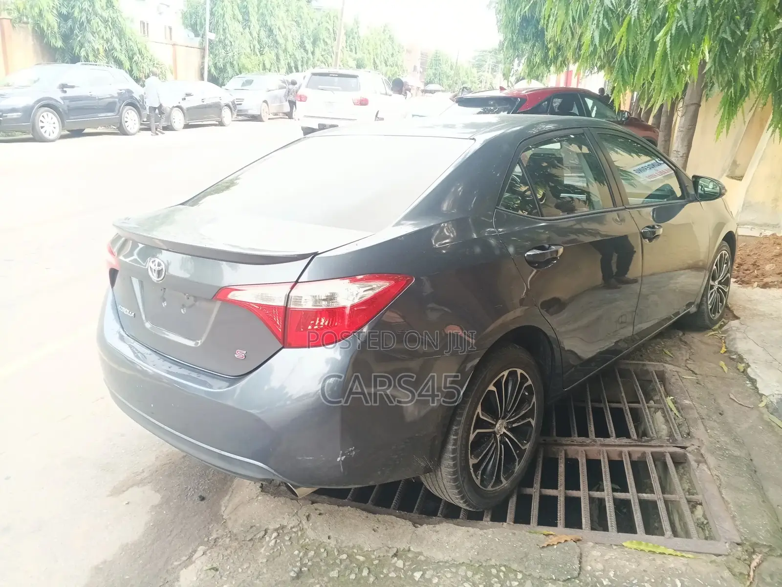 Toyota Corolla 2015 Blue