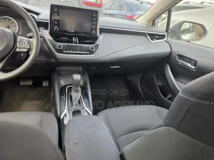 Toyota Corolla 2019 Silver