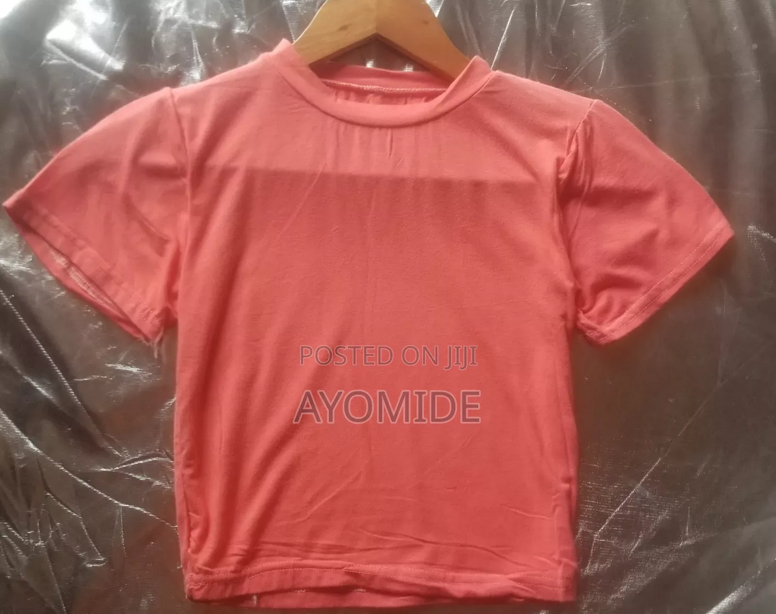 Short Sleeve Basic Crop Top