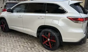 Toyota Highlander Limited V6 4x2 (3.5L 6cyl 6A) 2016 White