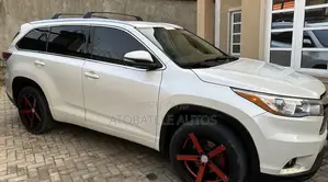 Toyota Highlander Limited V6 4x2 (3.5L 6cyl 6A) 2016 White
