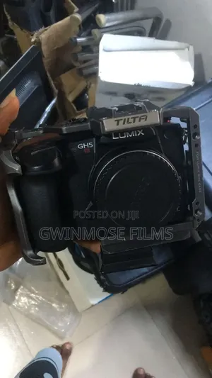 2 Lumix Gh5s Mirrorless Camera ( Body Only ) 3 Batteries. 1 Cage