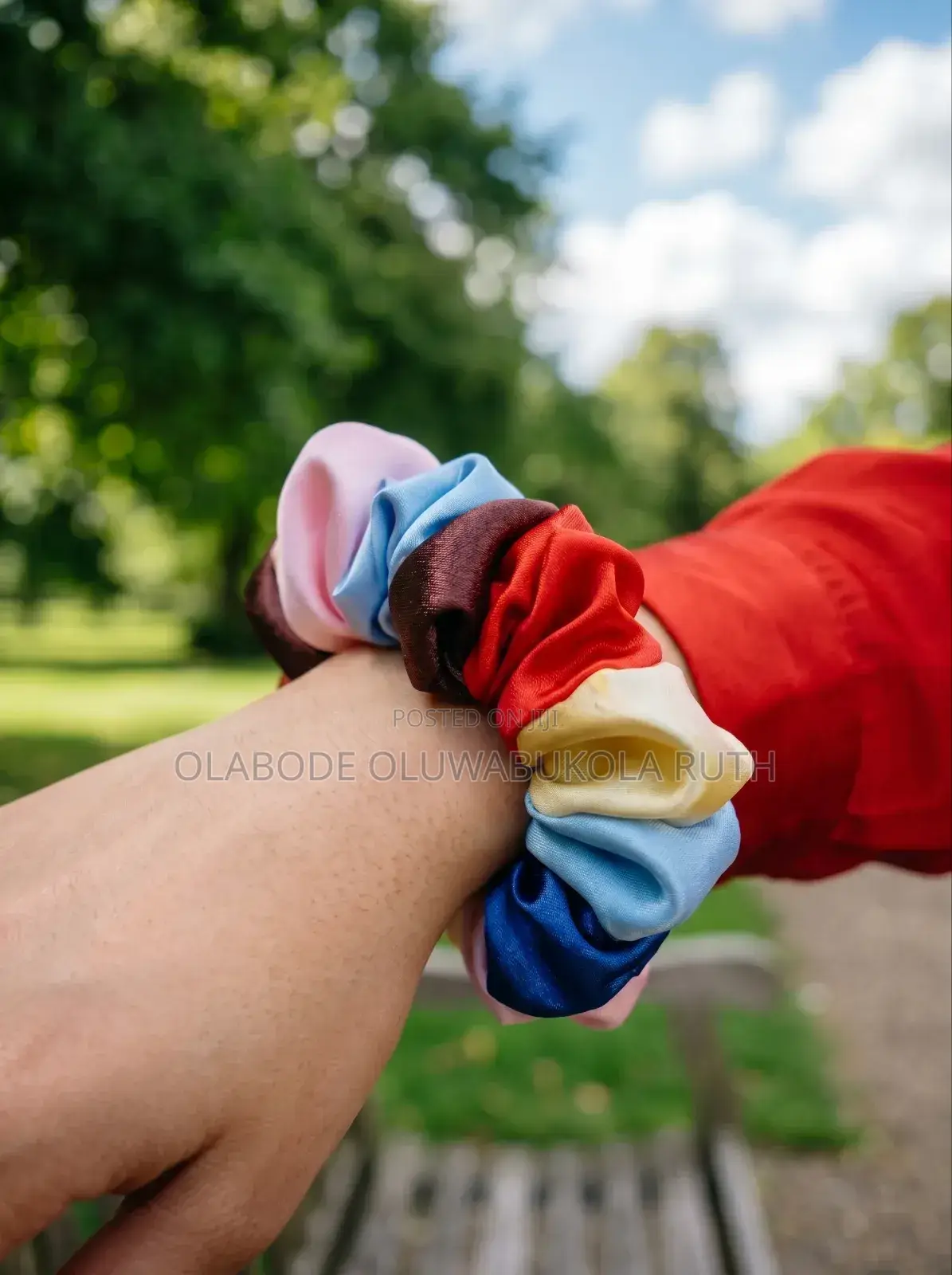 Oversized Multicolour Scrunchie That Makes Your Bum Look Fuller