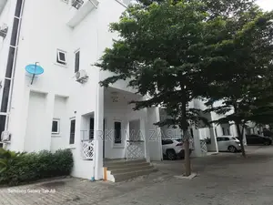 4bdrm Townhouse / Terrace in Guzape for rent