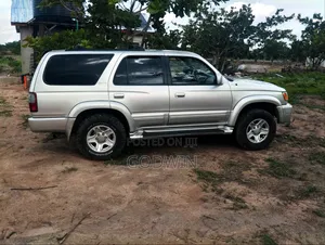 Toyota 4-Runner 2001 Silver