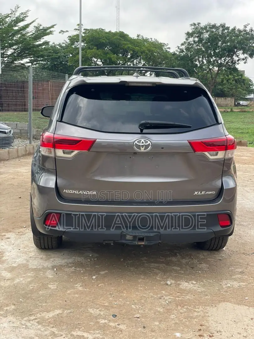 Toyota Highlander 2018