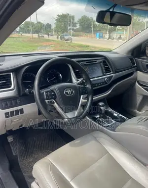 Toyota Highlander 2018