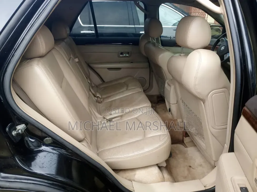 Cadillac SRX 2009 Black