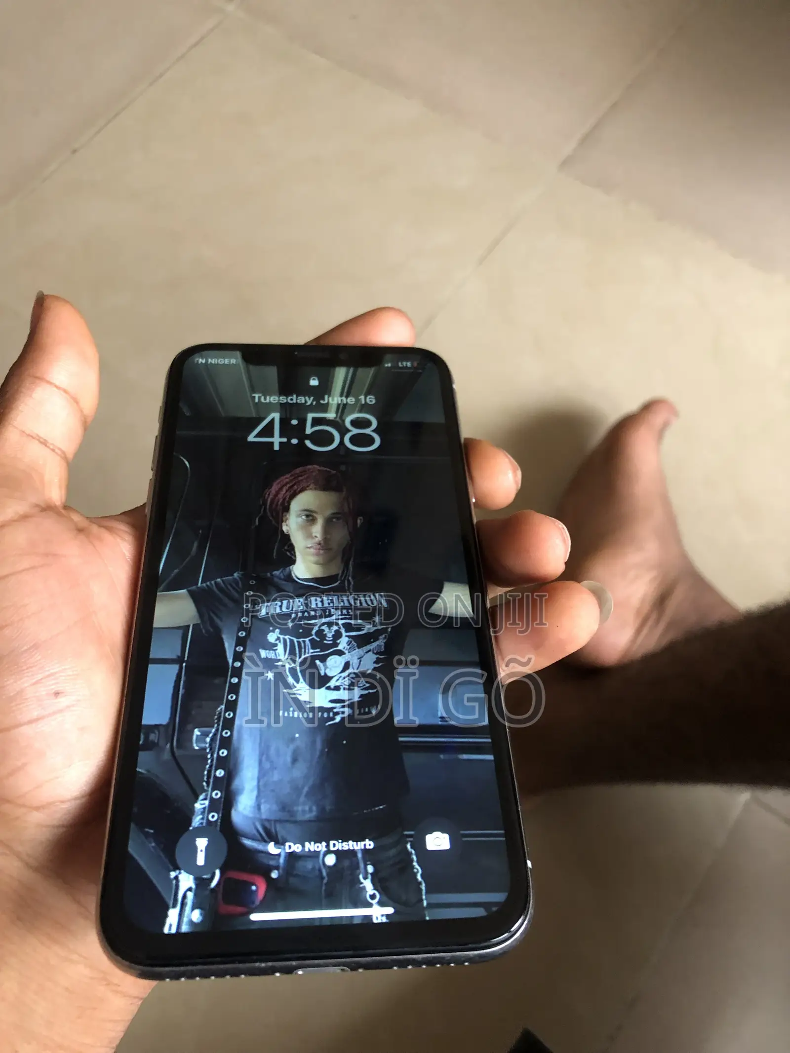 Apple iPhone X 64 GB White