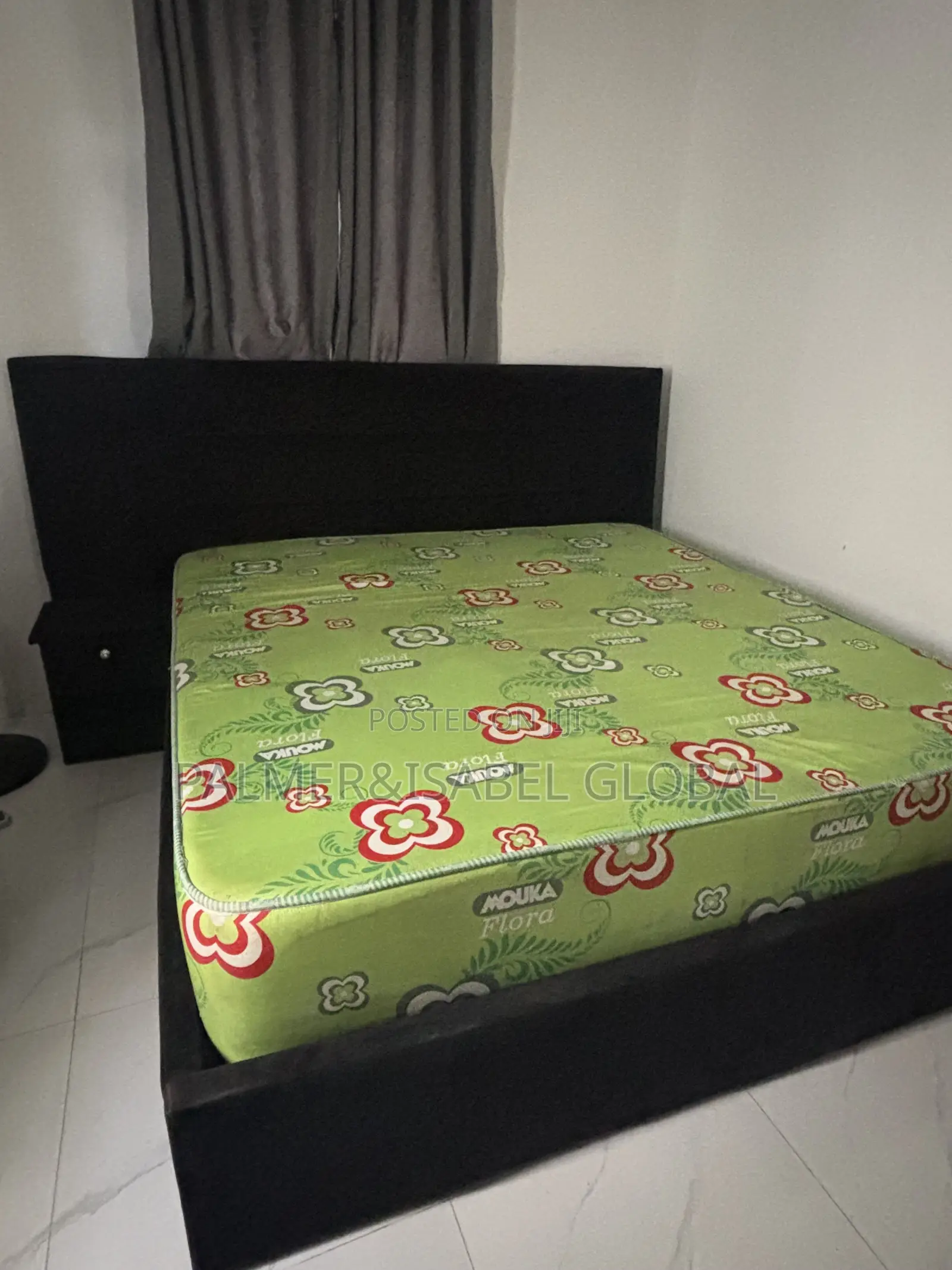 6by6 Bed-Frame and Foam