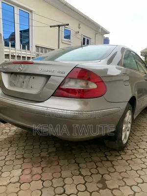 Mercedes-Benz CLK 2008 Silver