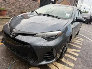 Toyota Corolla SE Special Edition 4dr Sedan (1.8L 4cyl CVT) 2017 Gray