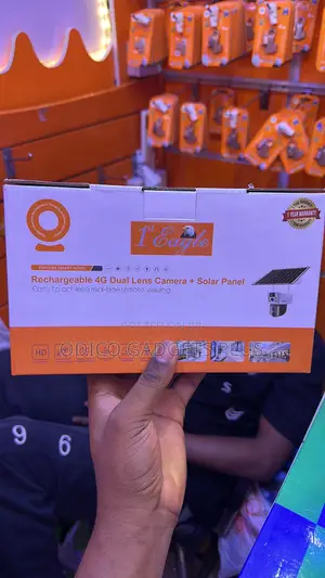 Reachable 4g Dual Lens Camera Plus Solar Panel