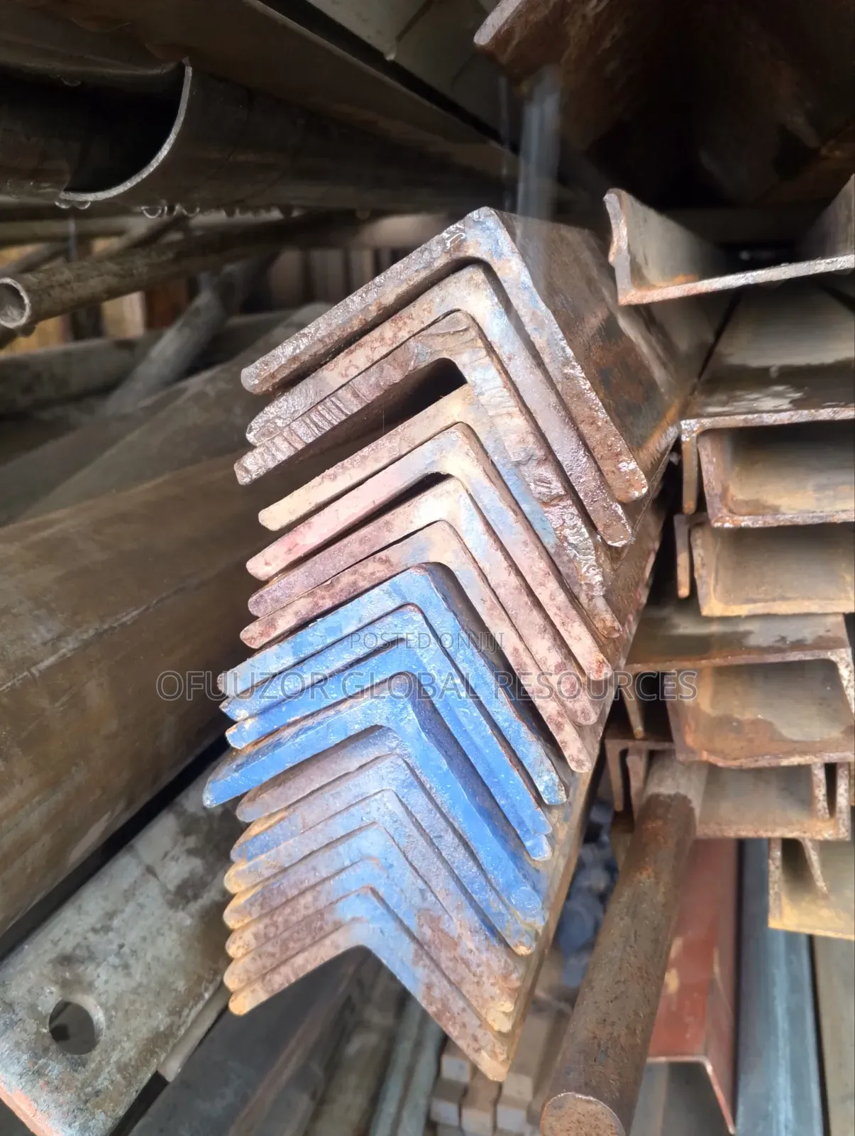 Equal Angle Rod 100x100x8mm Thickness