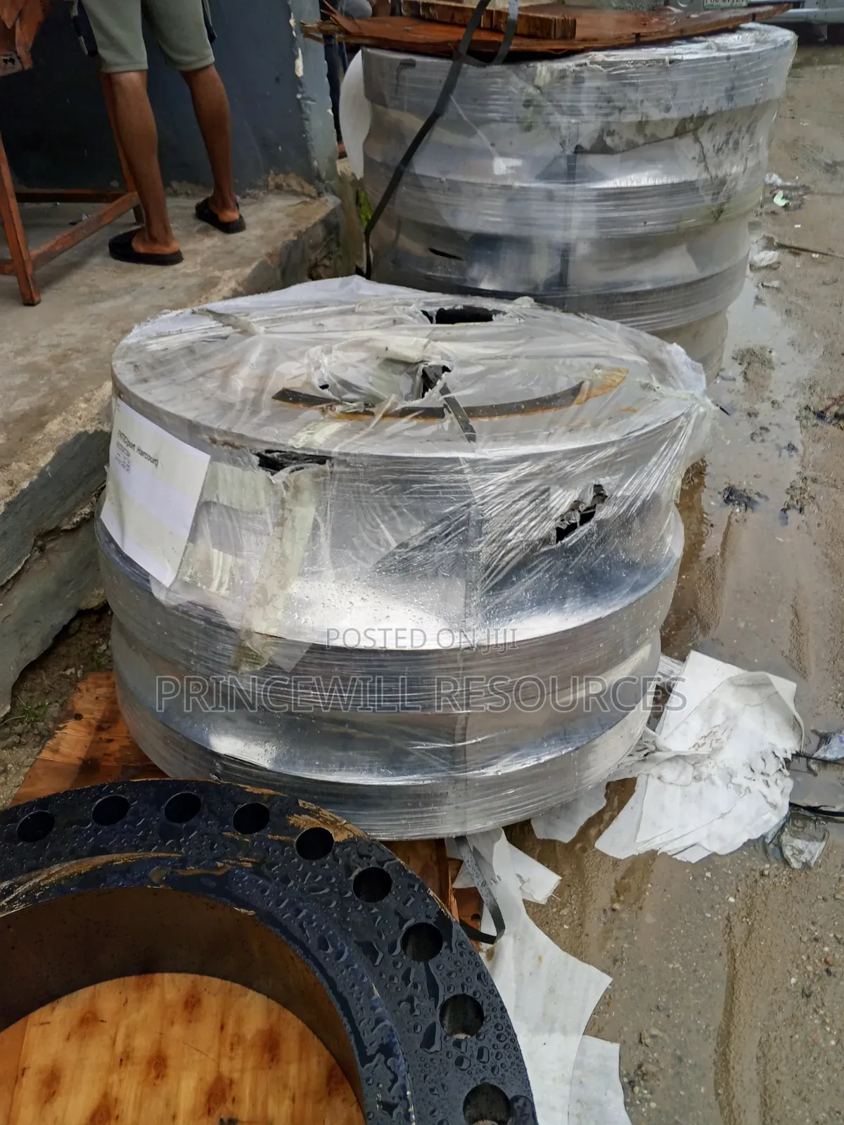28"X600 Wn Flange Sch Std Available