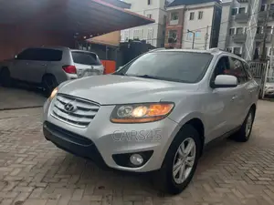 Hyundai Santa Fe 2010 Silver