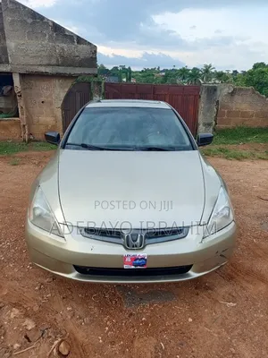 Honda Accord Automatic 2004 Gold