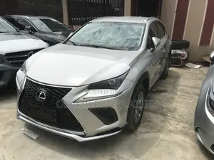 Lexus NX 2017 Silver