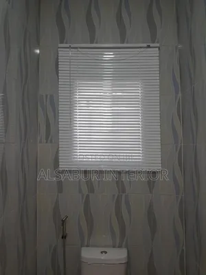 Small Venetian Blinds