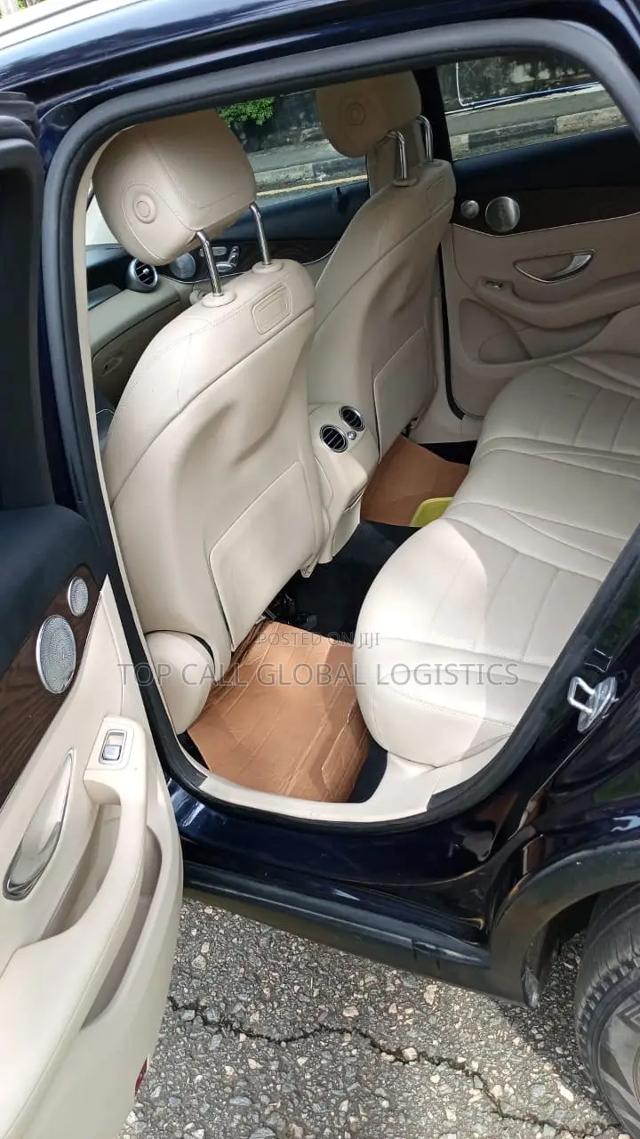 Mercedes-Benz GLC-Class 2018 Blue