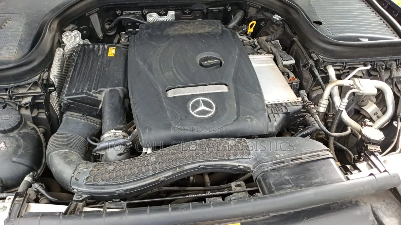 Mercedes-Benz GLC-Class 2018 Blue
