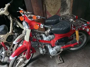 Honda 2025 Red
