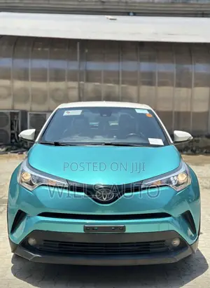 Toyota C-HR 2017 Blue