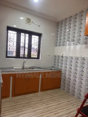 3bdrm Block of Flats in Peter Odili, Okuru for rent