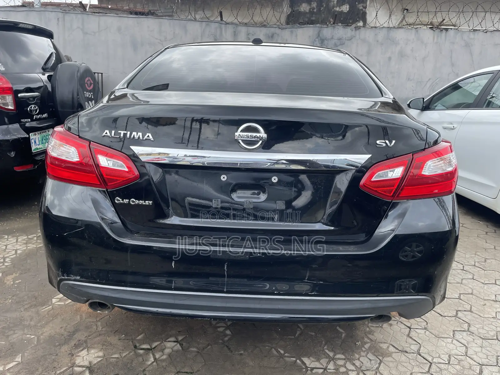 Nissan Altima 2017 Black