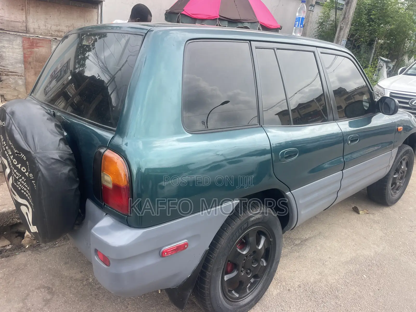 Toyota RAV4 Base 4x4 1997 Green