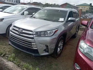 Toyota Highlander 2014 Blue