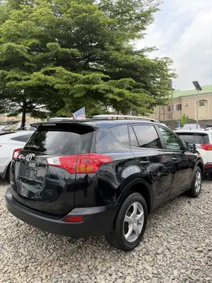 Toyota RAV4 LE AWD (2.5L 4cyl 6A) 2013 Black