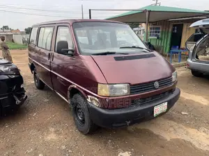 Volkswagen Transporter 2002 Brown