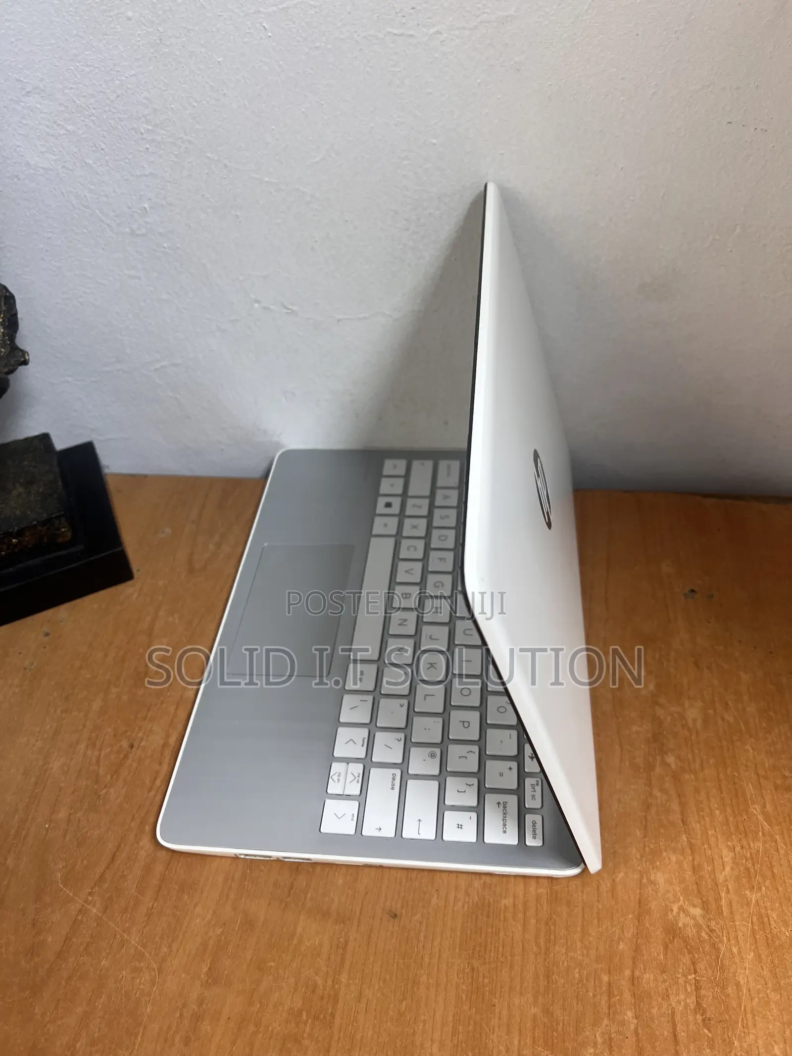 Laptop HP 2GB Intel Celeron SSD 32GB