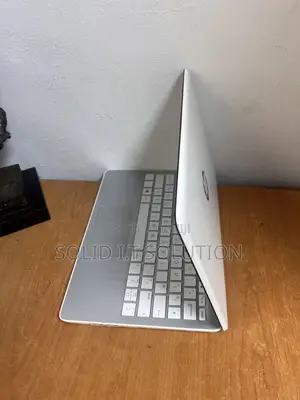 Laptop HP 2GB Intel Celeron SSD 32GB