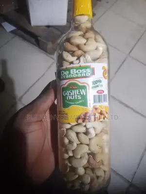 Premium Roasted Cashew Nut 100% Whole Nuts.