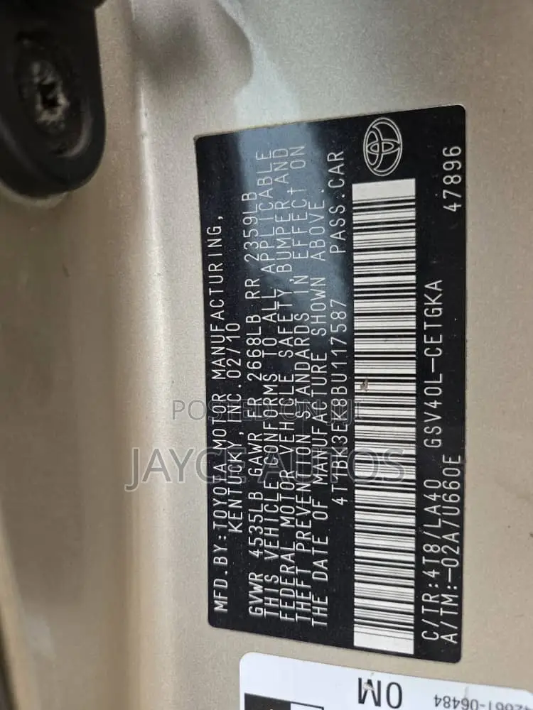 Toyota Camry 2010 Gold