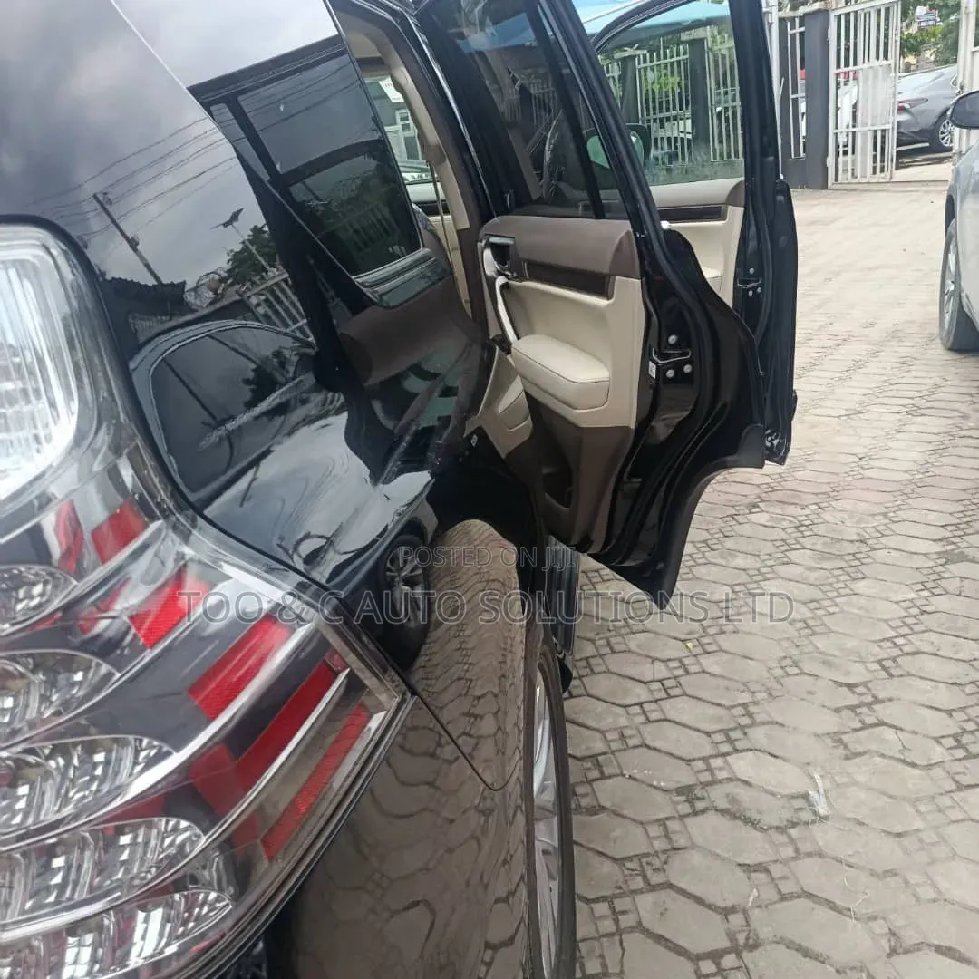 Lexus GX 2014 Black