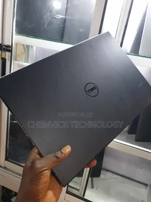 Laptop Dell Inspiron 15 3000 8GB Intel Core i3 HDD 500GB