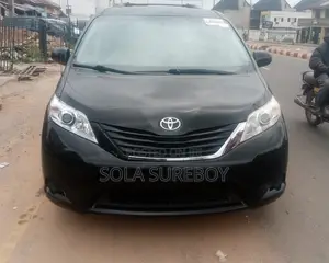 Toyota Sienna LE 7 Passenger 2012 Black