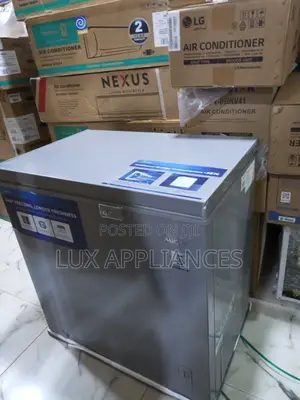 Midea 197l Large Capacity Chest Freezer