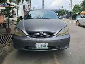 Toyota Camry 2006 Gray