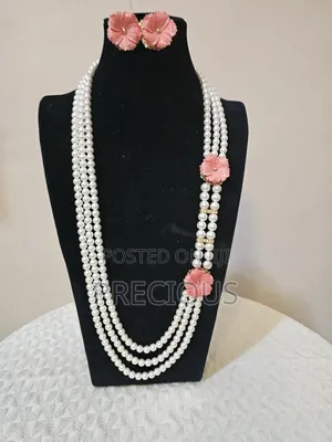 Grace and Glamour Necklace