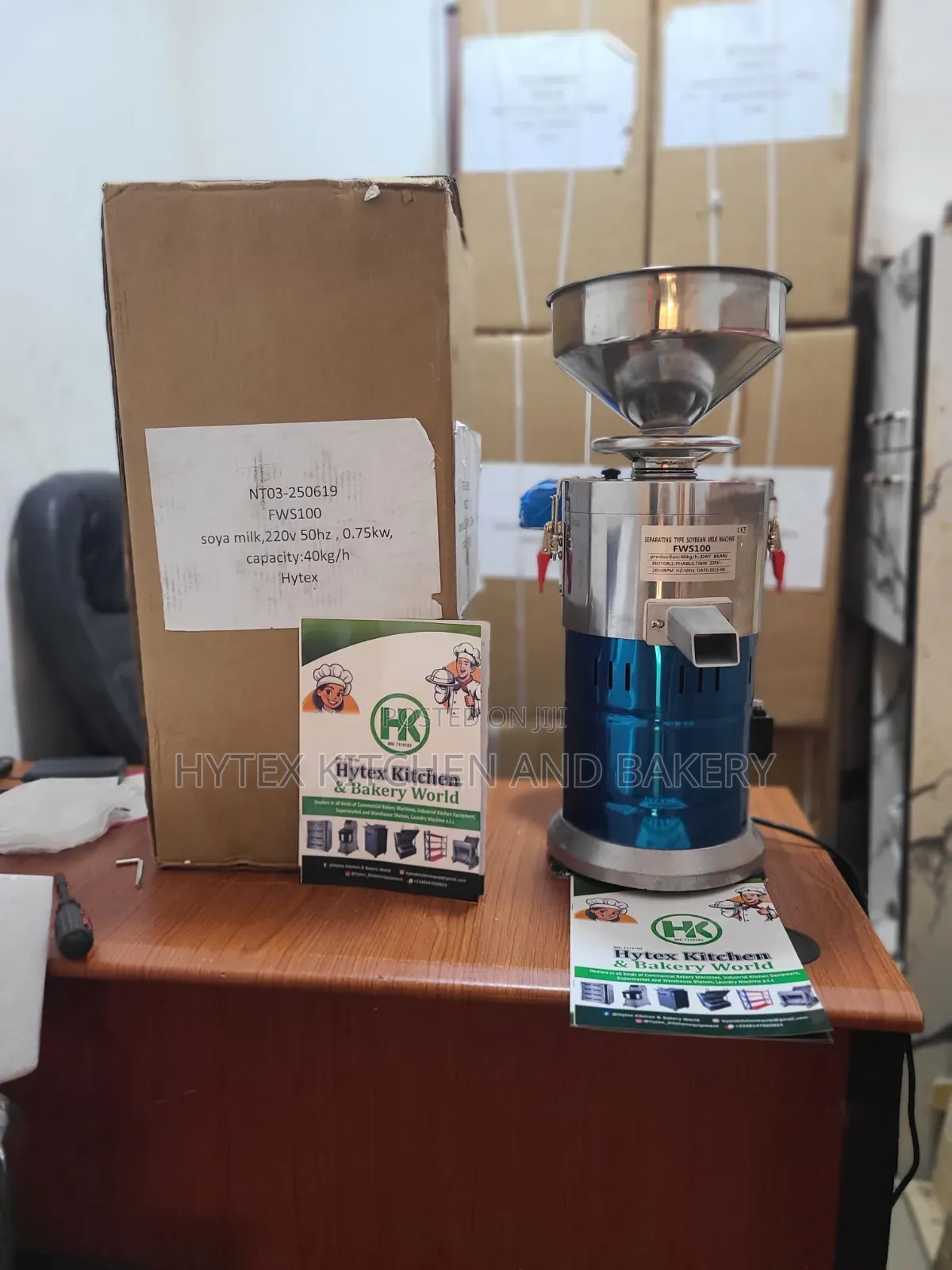 Model 100 Tigernut Juice Extractor