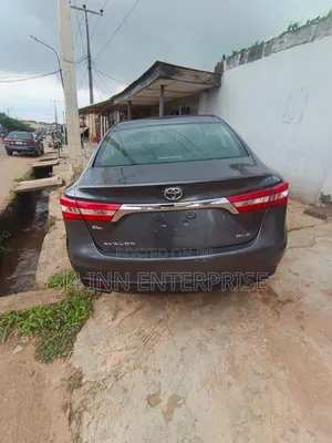 Toyota Avalon 2013 Beige