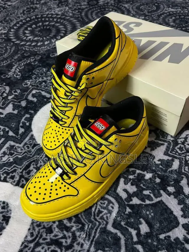 Nike Sneakers