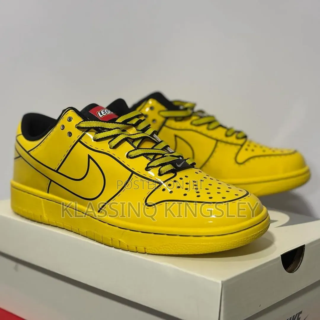 Nike Sneakers