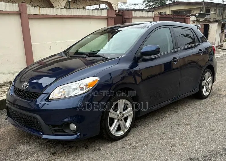 Toyota Matrix 2012 Blue