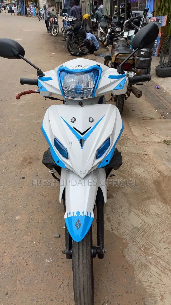 TVS Neo NX 2024 White